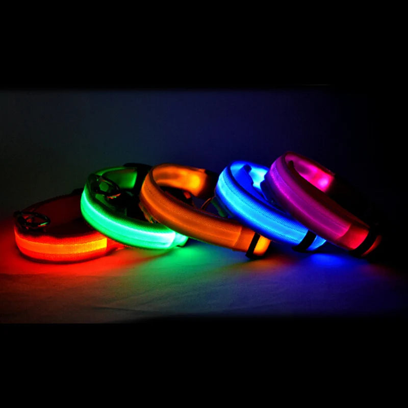 LED Dog Collar, Light Up Dog Collar Adjustable Super Bright Safety Light Glowing Collars for Dogs Night Safety